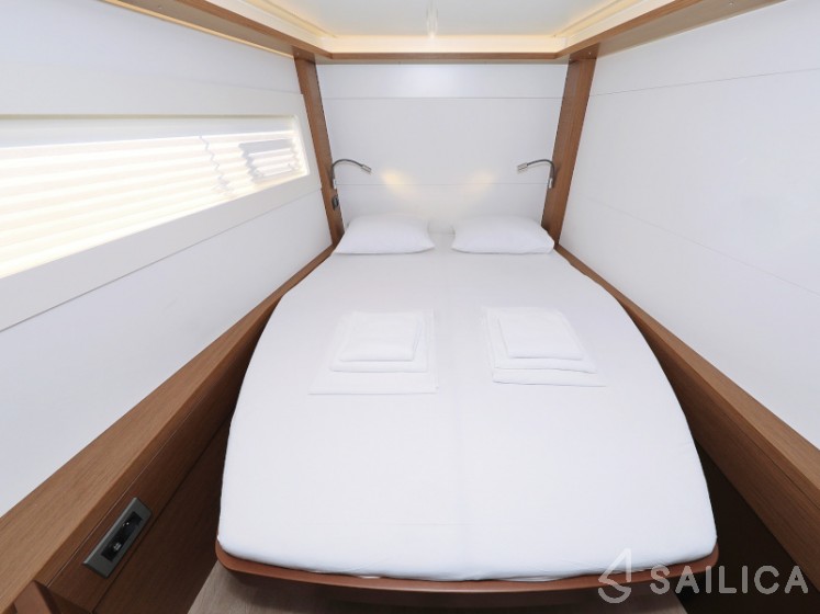 Lagoon 46  - Yacht Charter Sailica