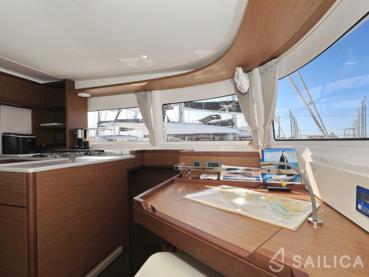 Lagoon 46  - Yacht Charter Sailica
