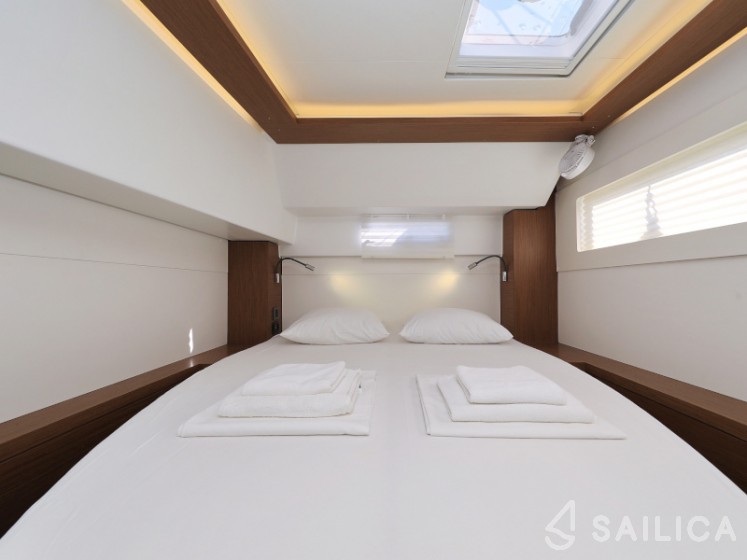 Lagoon 46  - Yacht Charter Sailica