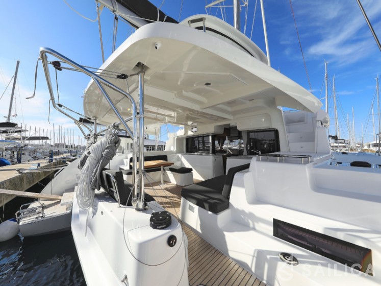 Lagoon 46  - Yacht Charter Sailica