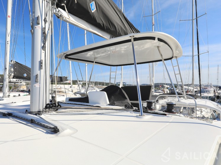 Lagoon 46  - Yacht Charter Sailica