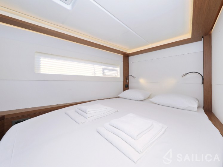 Lagoon 46  - Yacht Charter Sailica