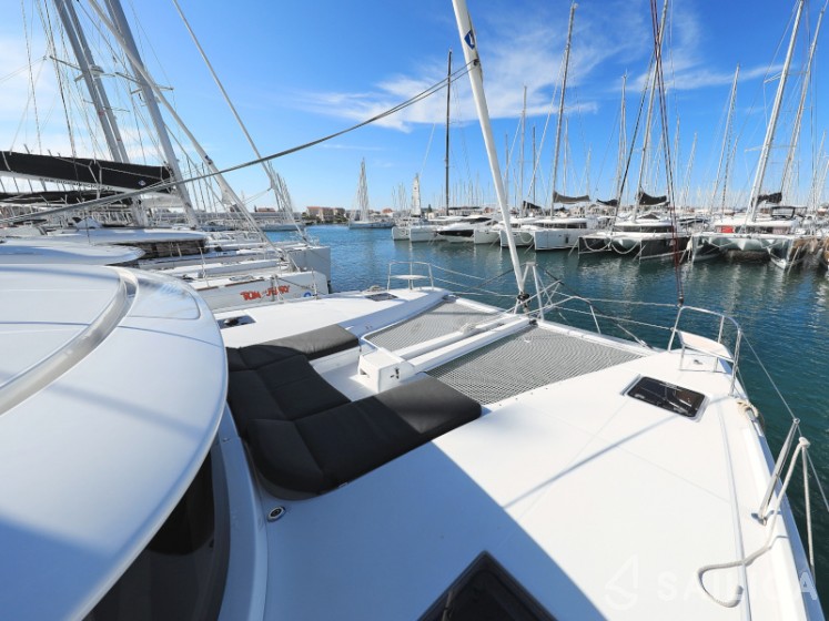 Lagoon 46  - Yacht Charter Sailica
