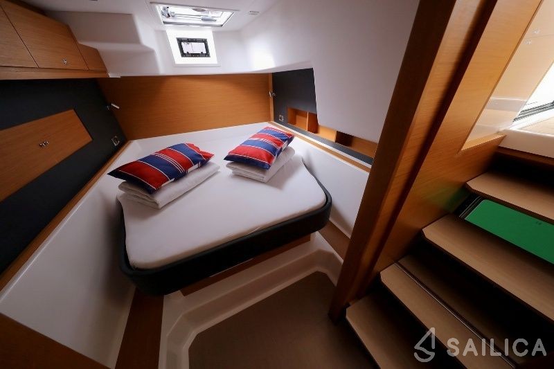 Dufour 48 - Yacht Charter Sailica
