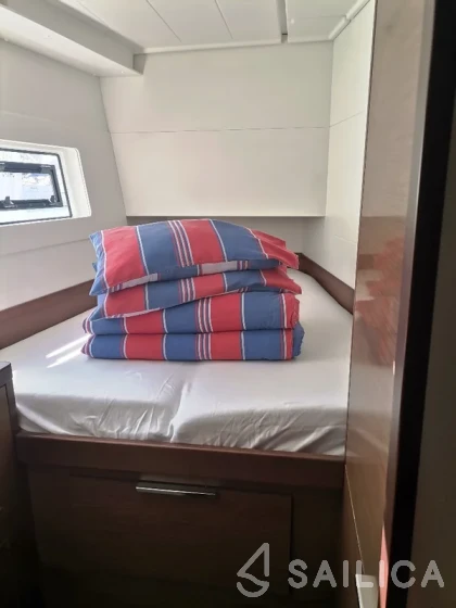 Lagoon 40 - Yacht Charter Sailica