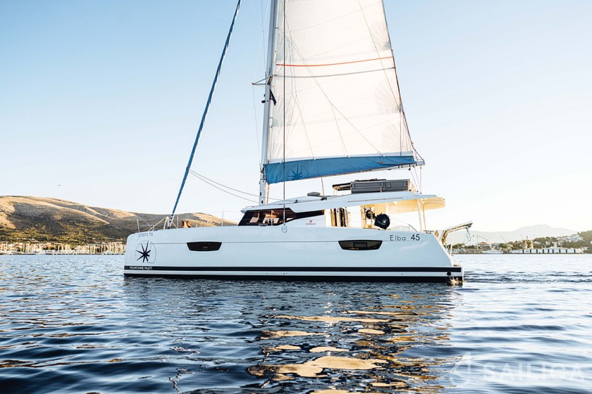 Elba 45 - Yacht Charter Sailica