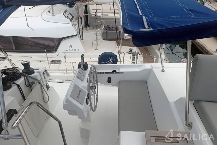Elba 45 - Yacht Charter Sailica