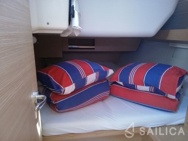 Dufour 430 Grand Large - Yacht Charter Sailica