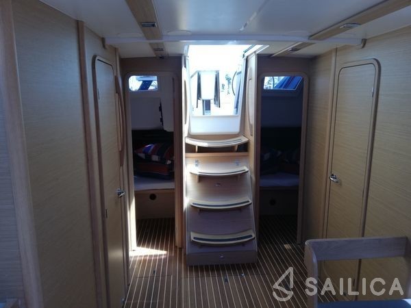 Dufour 430 Grand Large - Yacht Charter Sailica