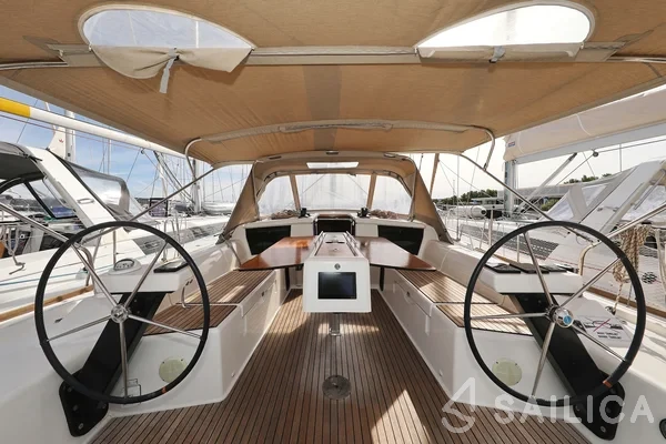Dufour 430 Grand Large - Yacht Charter Sailica