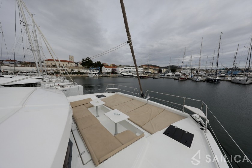 Bali 4.5 - Yacht Charter Sailica