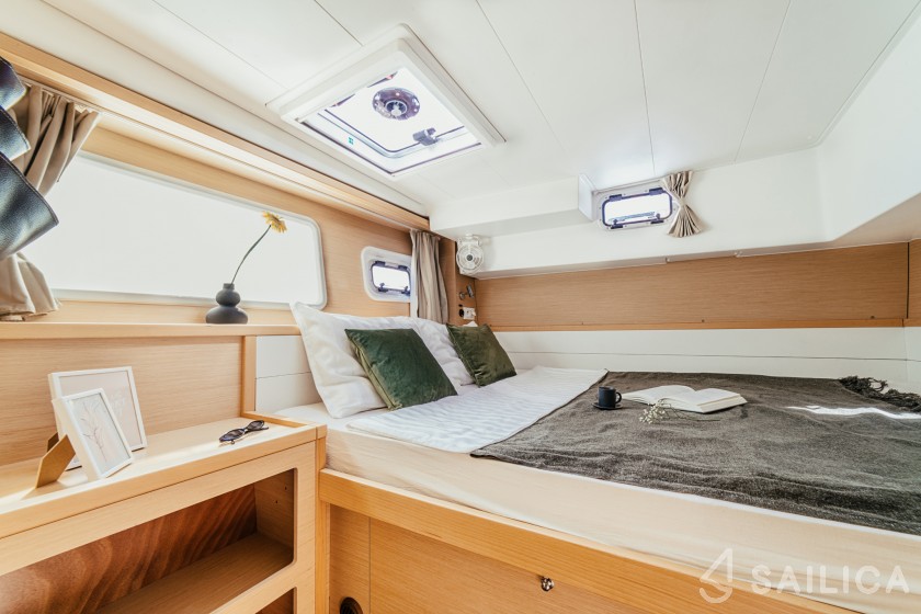 Lagoon 39 - Yacht Charter Sailica