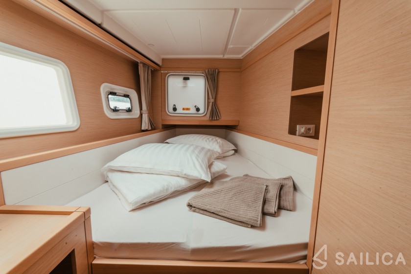 Lagoon 39 - Yacht Charter Sailica