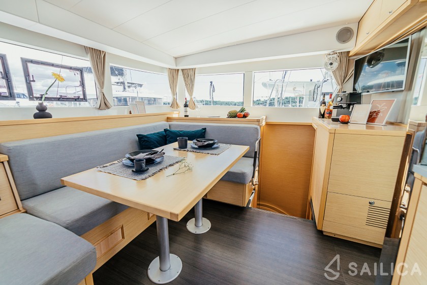 Lagoon 39 - Yacht Charter Sailica