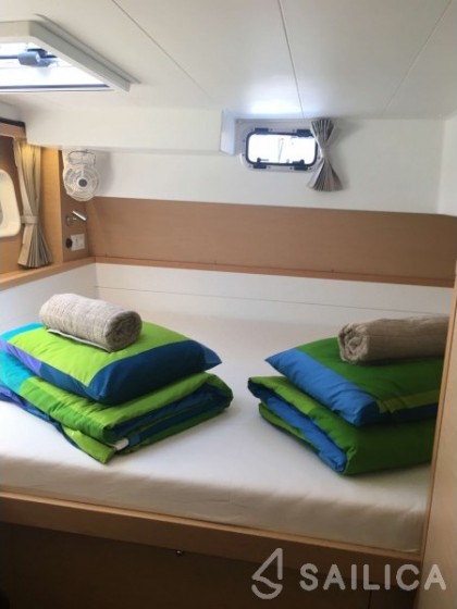 Lagoon 39 - Yacht Charter Sailica