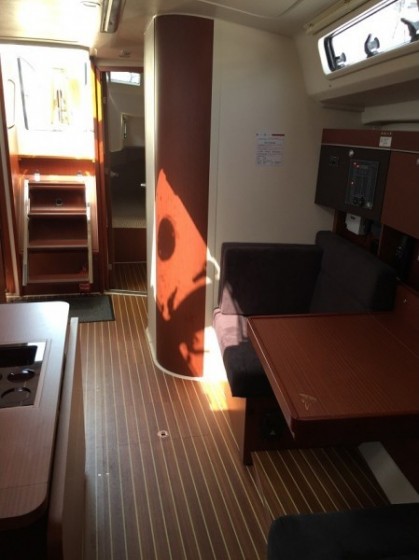 Hanse 415 - Yacht Charter Sailica
