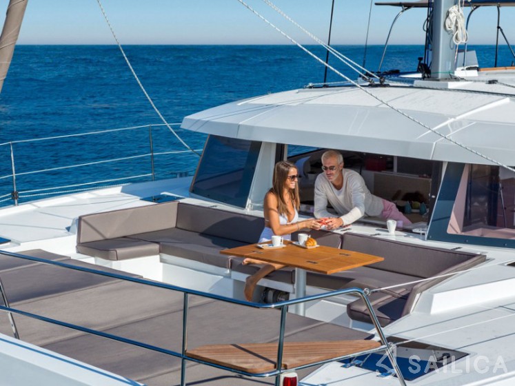 Bali 4.5 - Yacht Charter Sailica