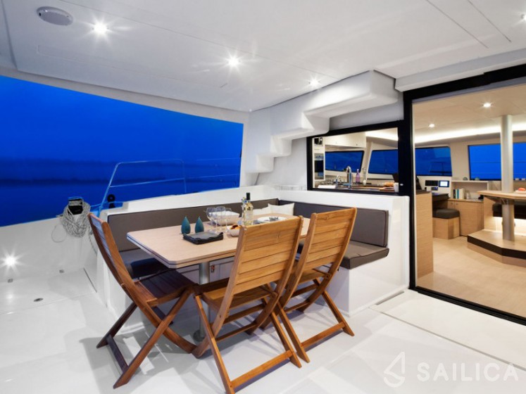 Bali 4.5 - Yacht Charter Sailica