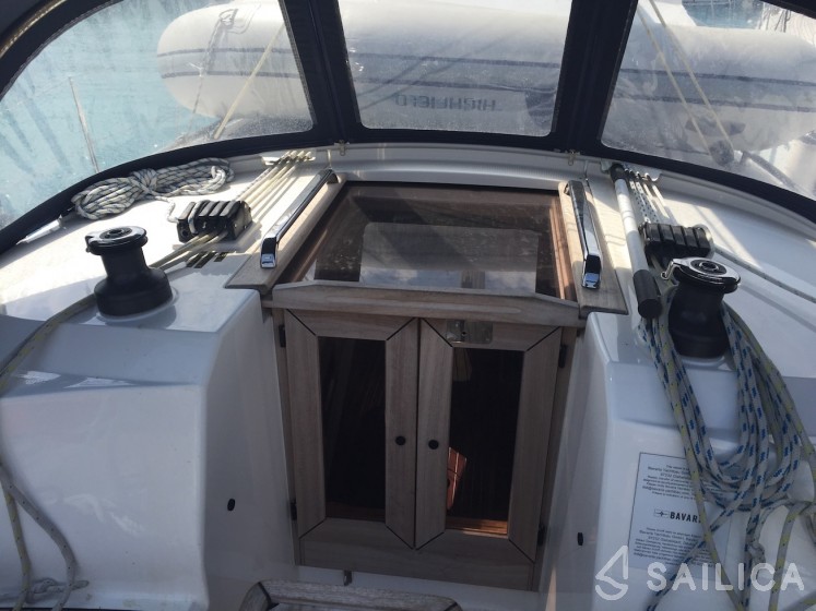 Bavaria 37 Cruiser - Yacht Charter Sailica