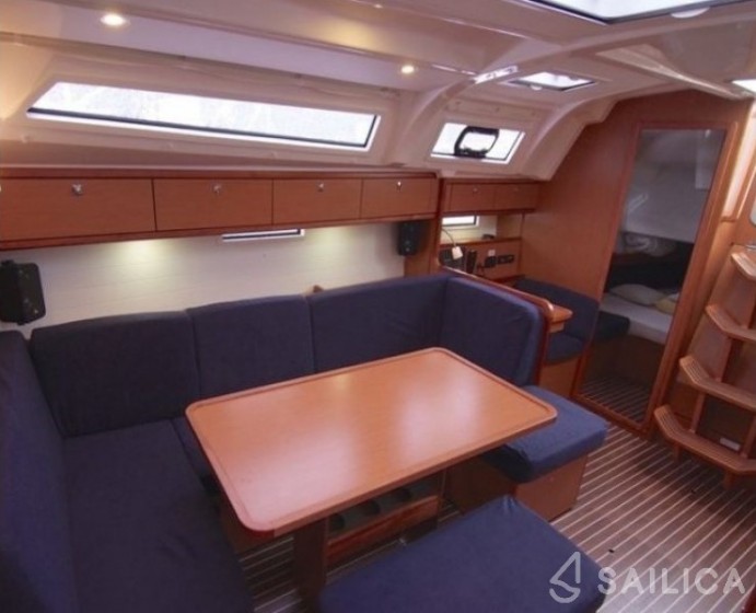 Bavaria 41 Cruiser - Yacht Charter Sailica