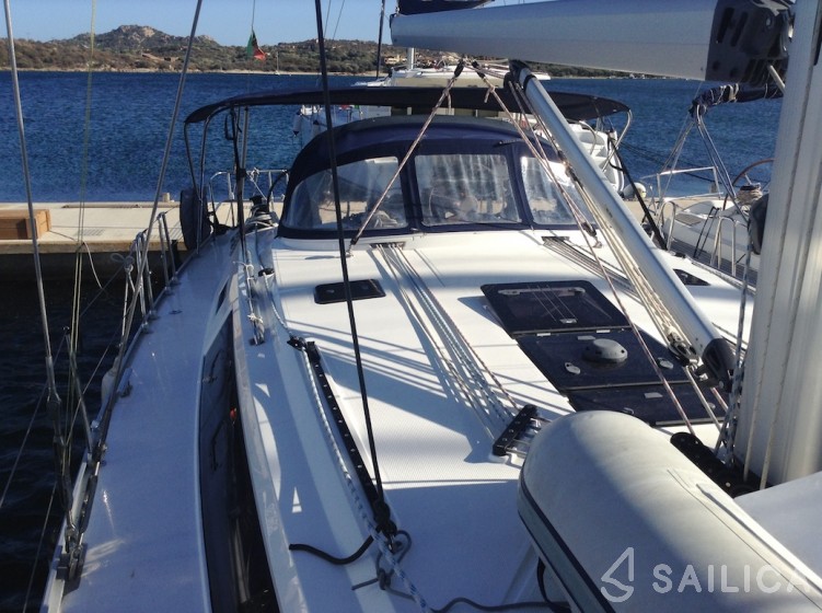Bavaria 46 Cruiser - Yacht Charter Sailica