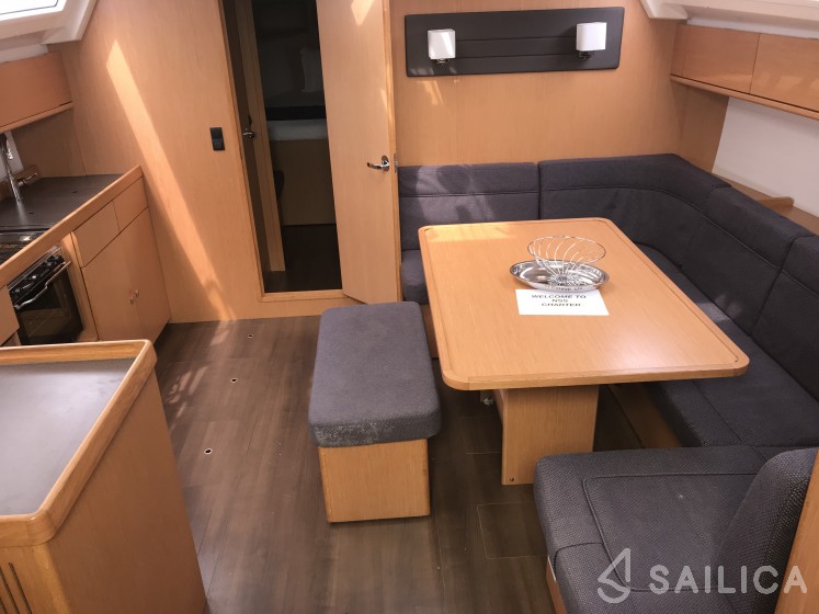 Bavaria 46 Cruiser - Yacht Charter Sailica