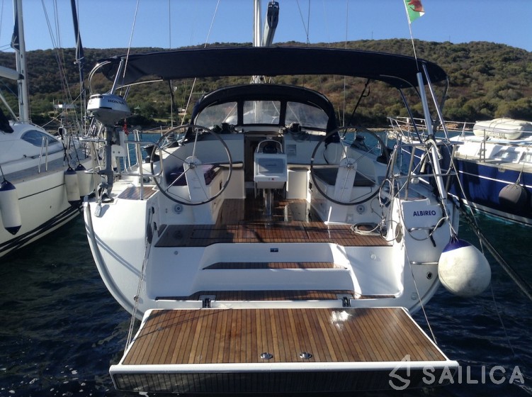 Bavaria 46 Cruiser - Yacht Charter Sailica