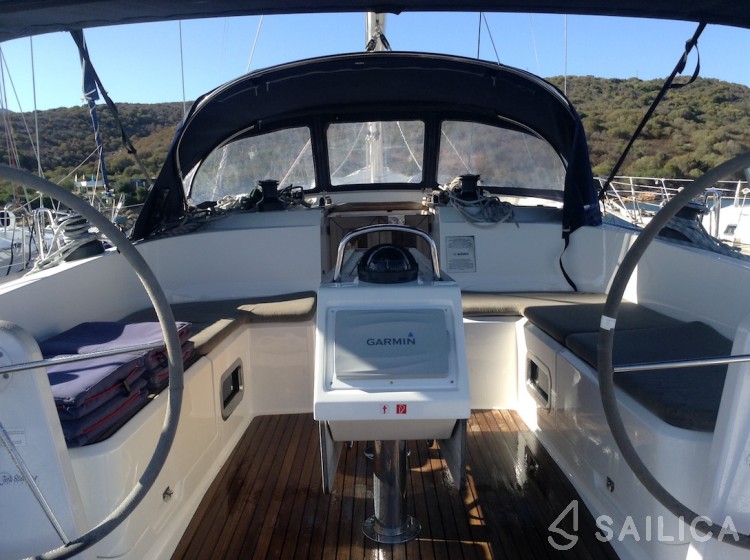 Bavaria 46 Cruiser - Yacht Charter Sailica