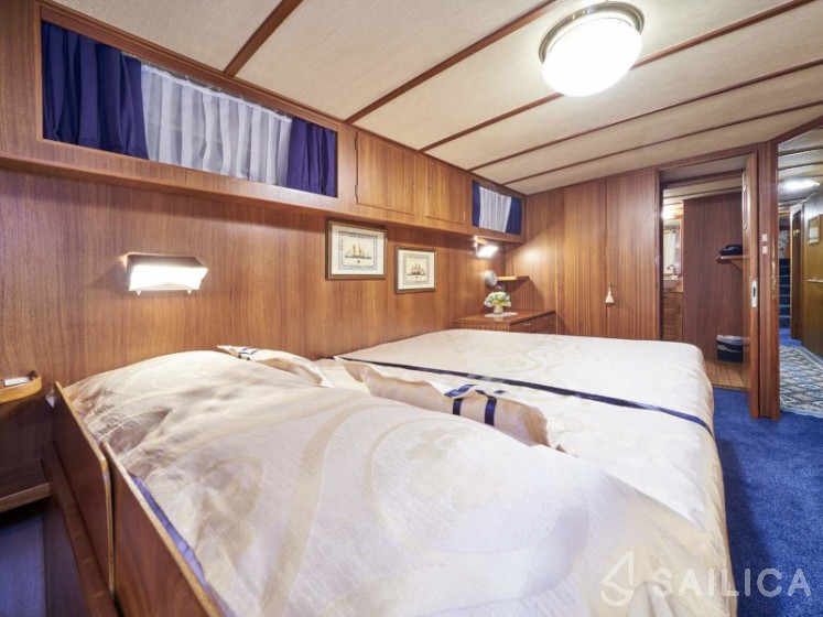 Gulet - Yacht Charter Sailica