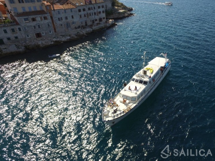 Gulet - Yacht Charter Sailica