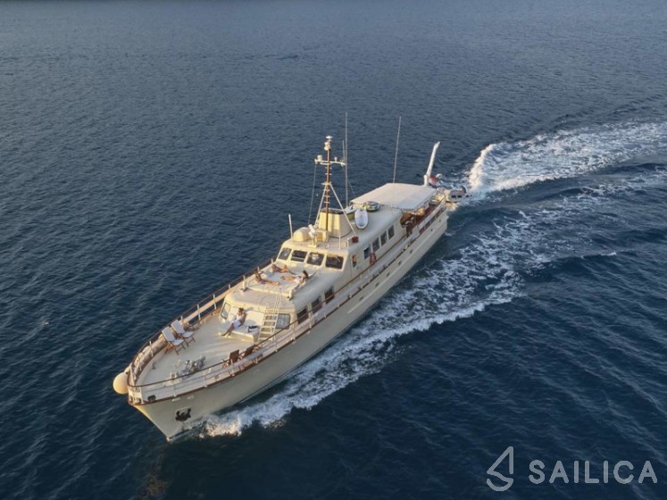 Gulet - Yacht Charter Sailica