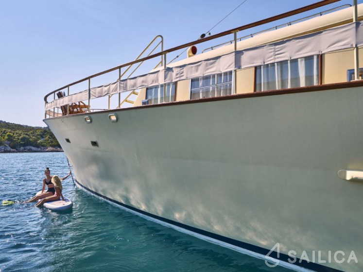 Gulet - Yacht Charter Sailica