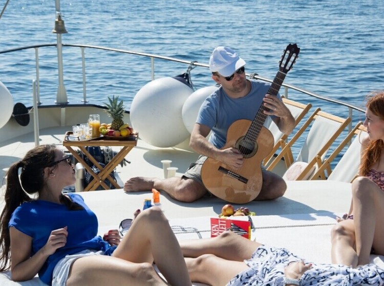 Gulet - Yacht Charter Sailica
