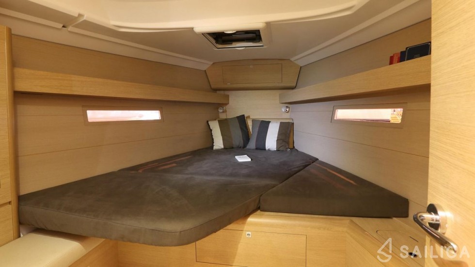 Dufour 410 Grand Large - Yacht Charter Sailica