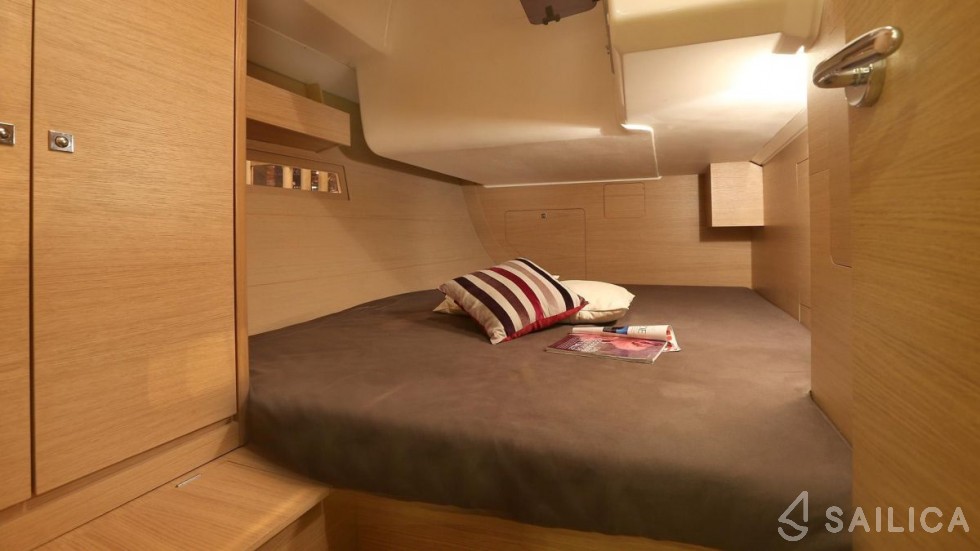 Dufour 410 Grand Large - Yacht Charter Sailica