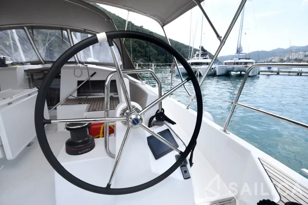 Sun Odyssey 490 - Yacht Charter Sailica