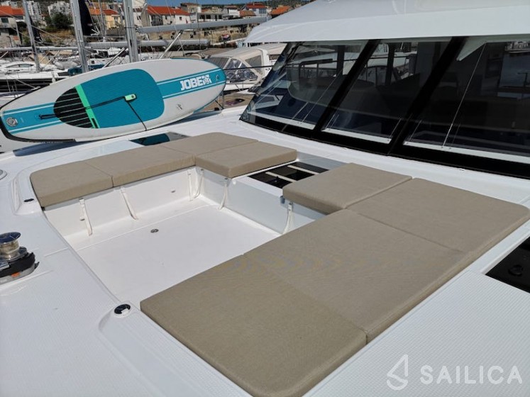 MY 44 - Yacht Charter Sailica