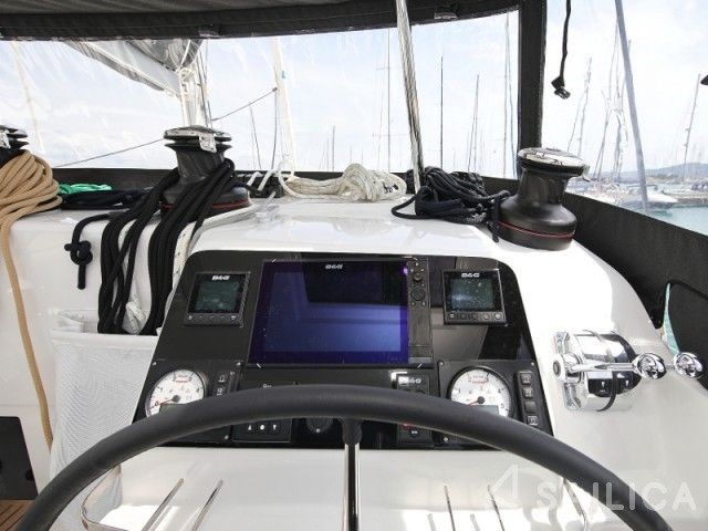 Lagoon 450 S - 4 + 2 cab. - Yacht Charter Sailica