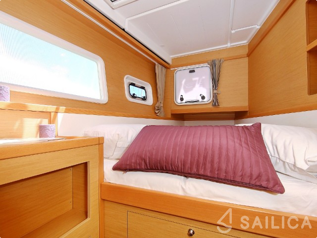 Lagoon 39 - Yacht Charter Sailica