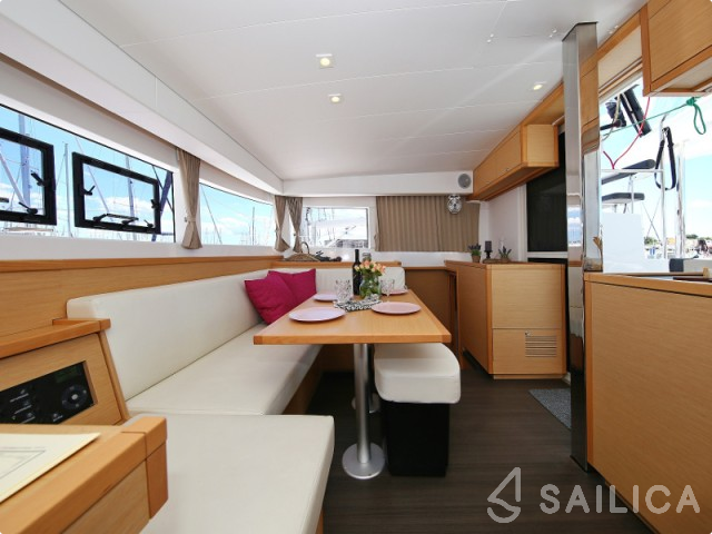 Lagoon 39 - Yacht Charter Sailica