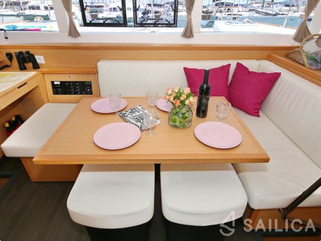 Lagoon 39 - Yacht Charter Sailica