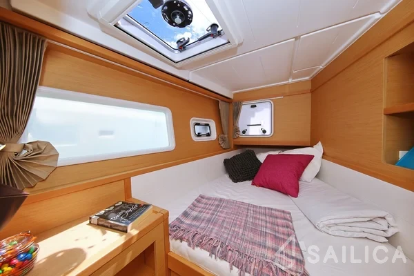 Lagoon 39 - Yacht Charter Sailica