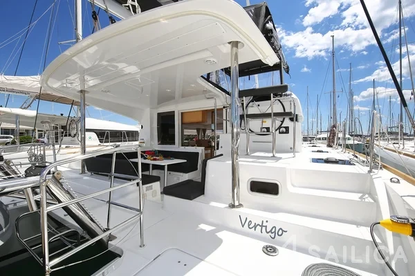 Lagoon 39 - Yacht Charter Sailica