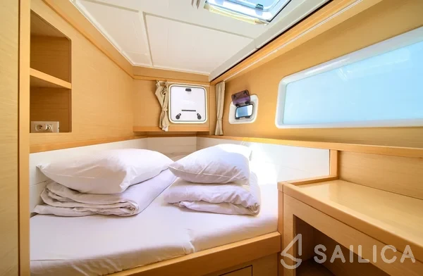 Lagoon 39 - Yacht Charter Sailica