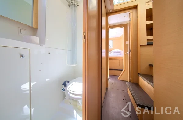 Lagoon 39 - Yacht Charter Sailica