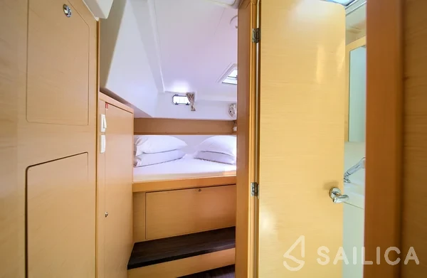 Lagoon 39 - Yacht Charter Sailica