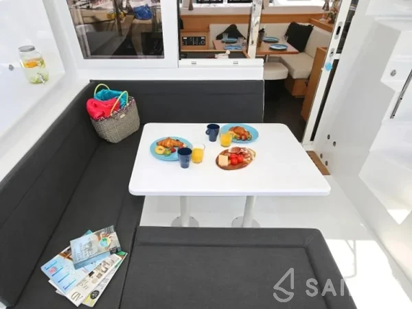 Lagoon 39 - Yacht Charter Sailica