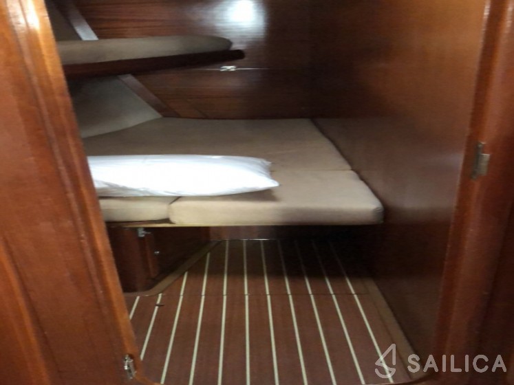 Bavaria 46H - Yacht Charter Sailica