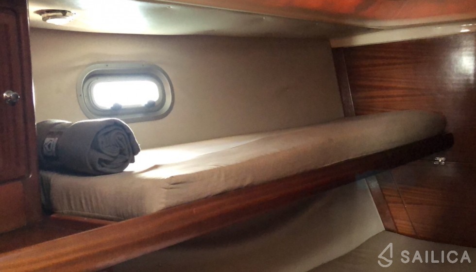 Bavaria 46H - Yacht Charter Sailica