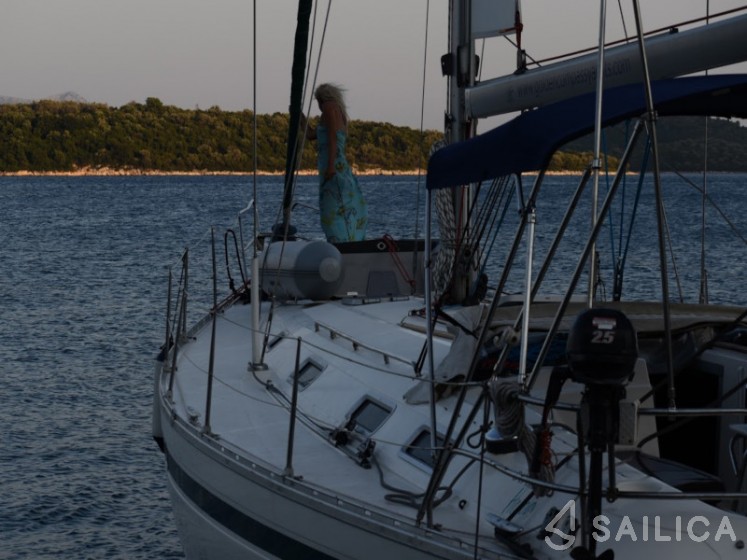 Bavaria 46H - Yacht Charter Sailica